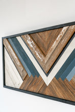 Load image into Gallery viewer, Fluire