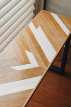 Load image into Gallery viewer, Delizia