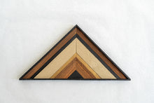 Load image into Gallery viewer, Prisma IV