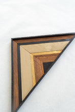 Load image into Gallery viewer, Prisma IV